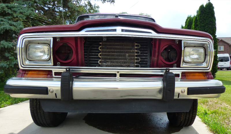 Illustration for article titled The Fascinatingly Cheap Way Jeep Restyled The Jeep Wagoneer For Nearly Three Decades